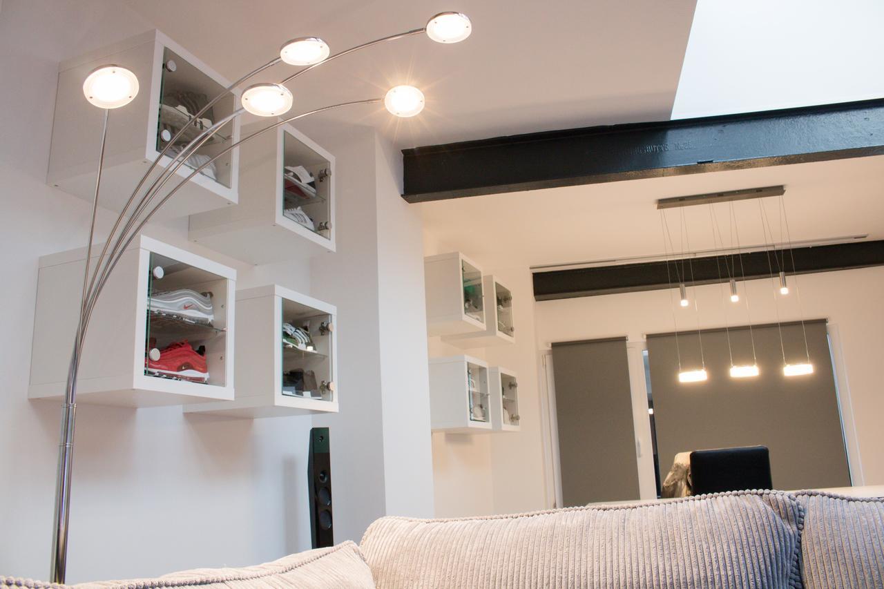White Lofty Und White Studio Дюселдорф Екстериор снимка